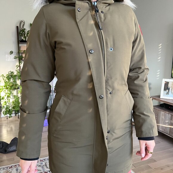 Like New Canada Goose Victoria Parka – Military Green, Women's Size S - Picture 10 of 15